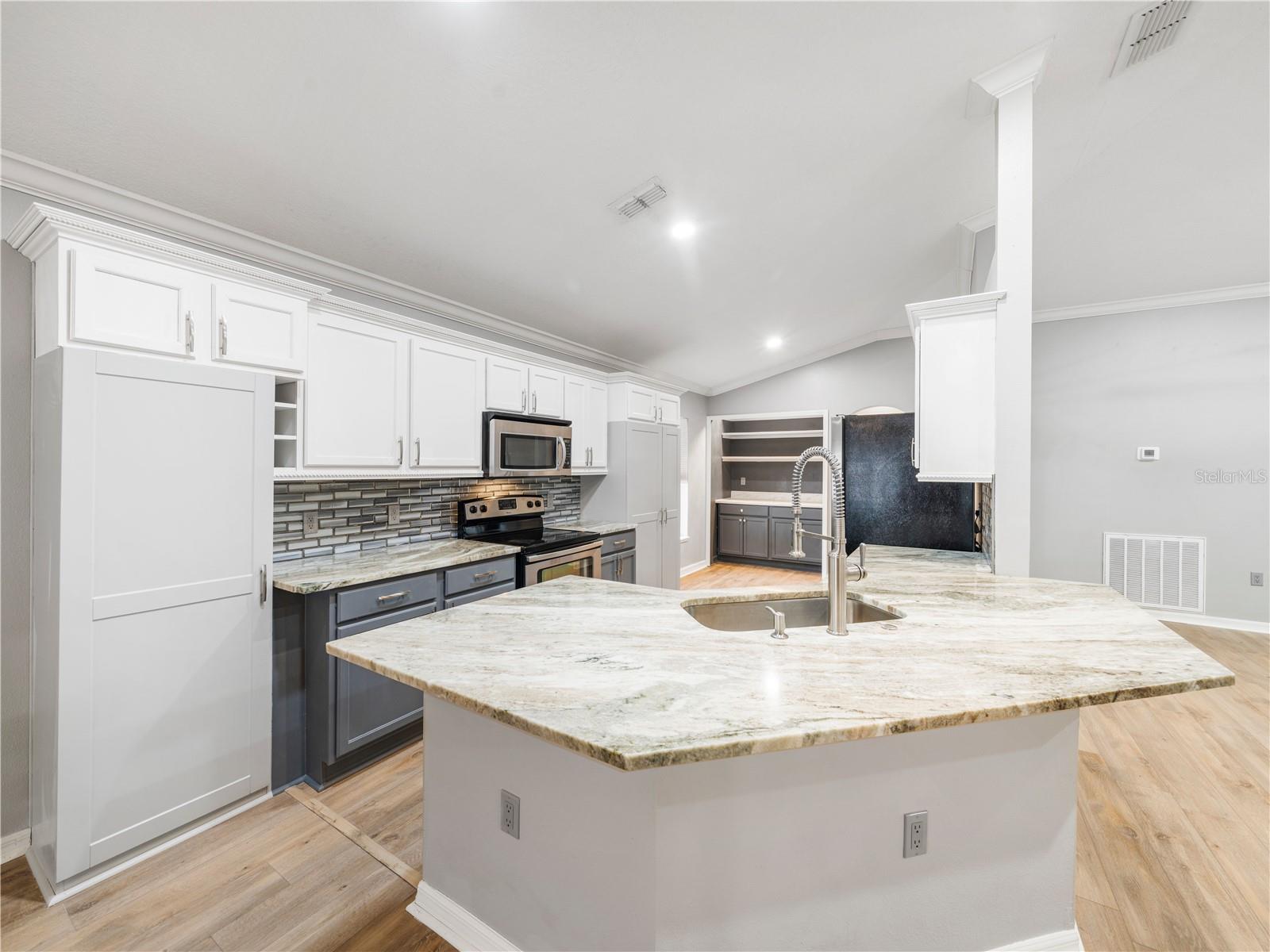 Image 3 of 19 For 2248 Tealwood Circle