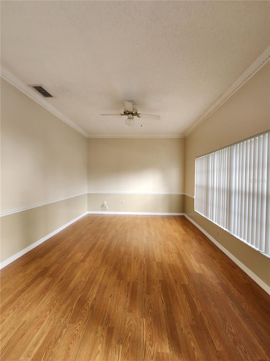 Image 12 of 25 For 725 Adriane Park Circle