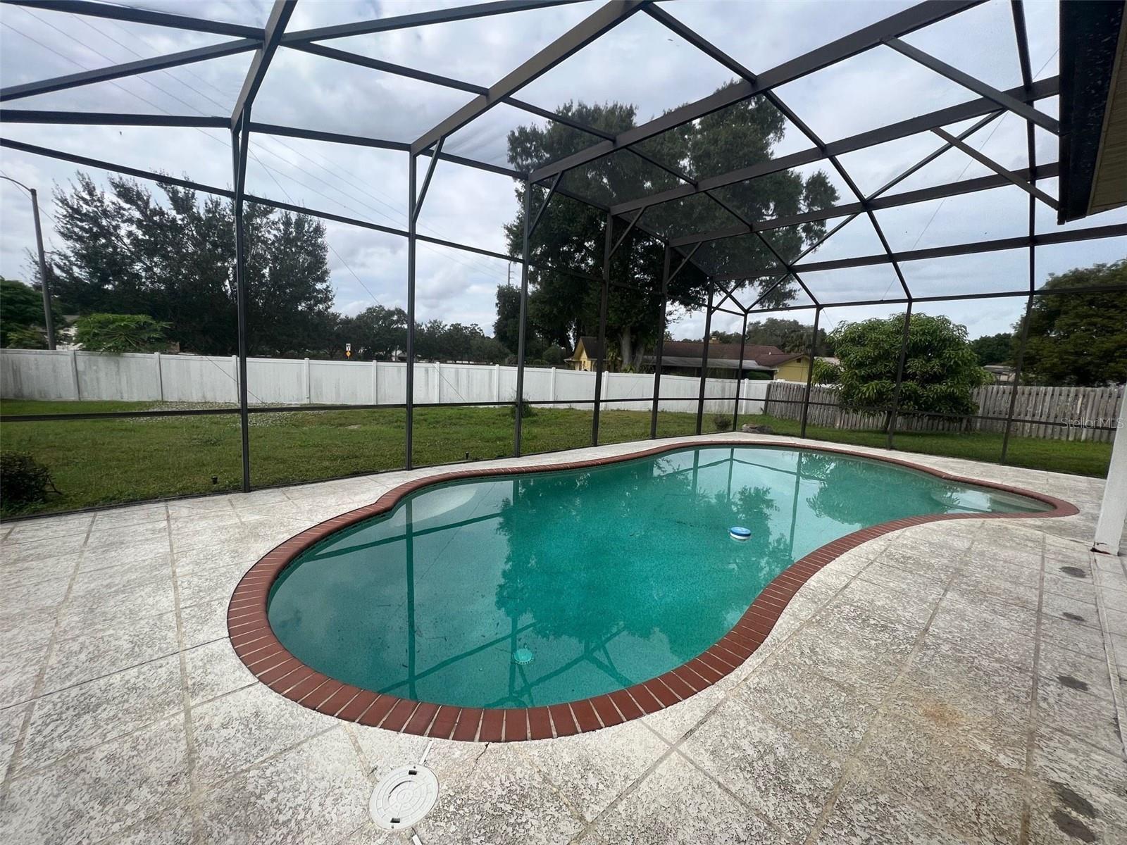 Image 2 of 25 For 725 Adriane Park Circle