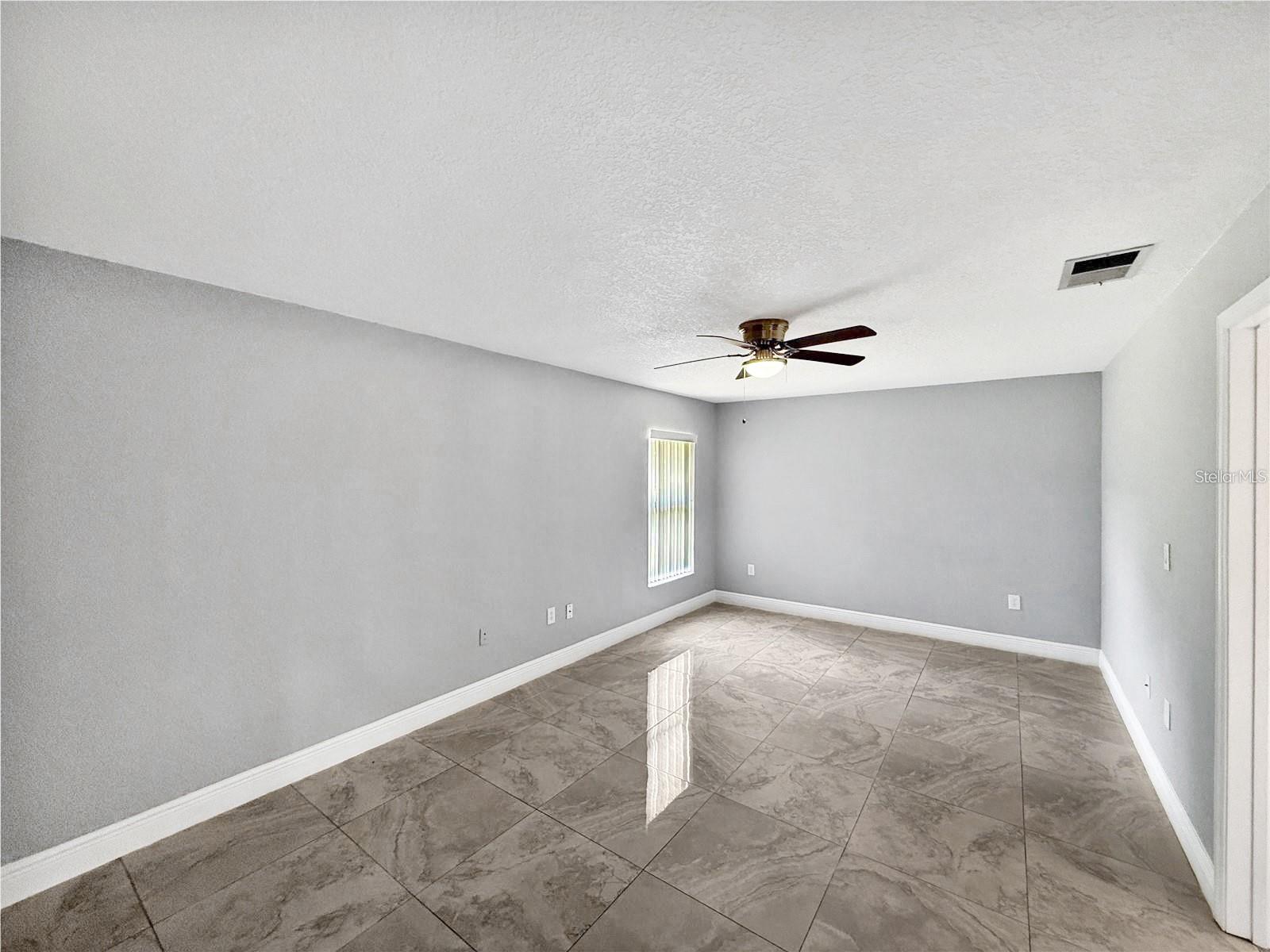 Image 10 of 37 For 3239 Cottonwood Court