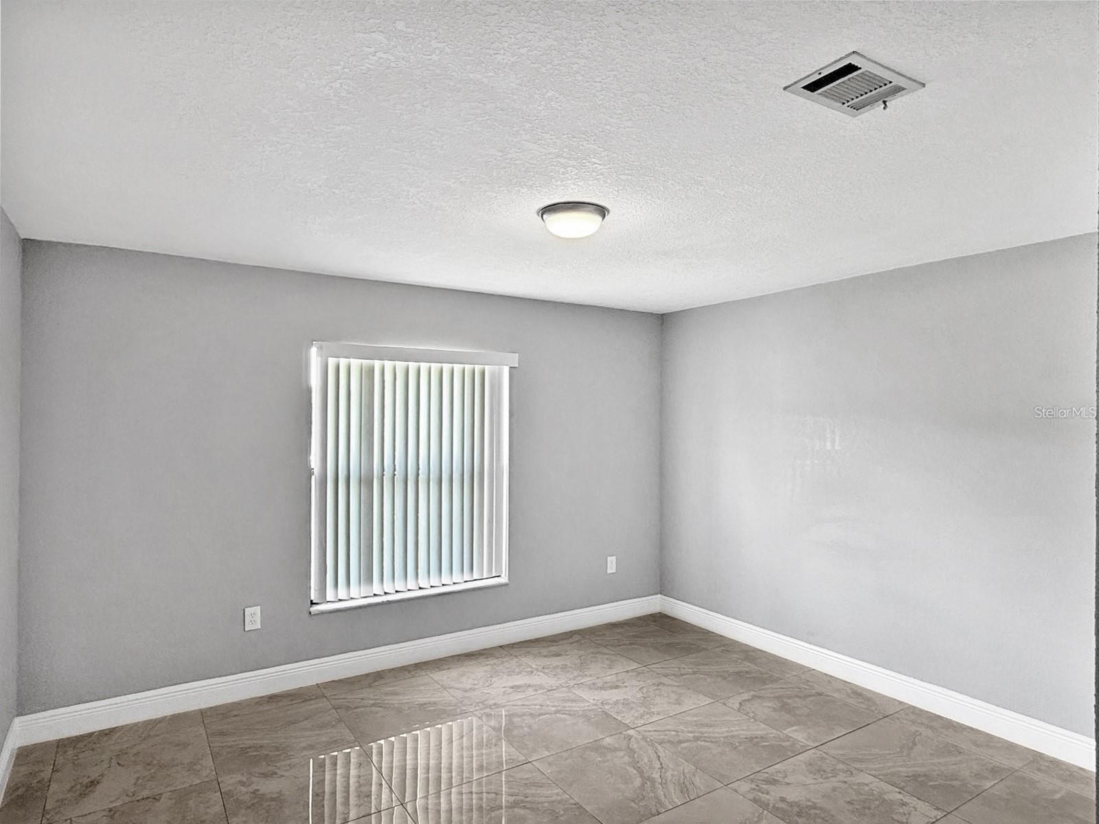Image 14 of 37 For 3239 Cottonwood Court