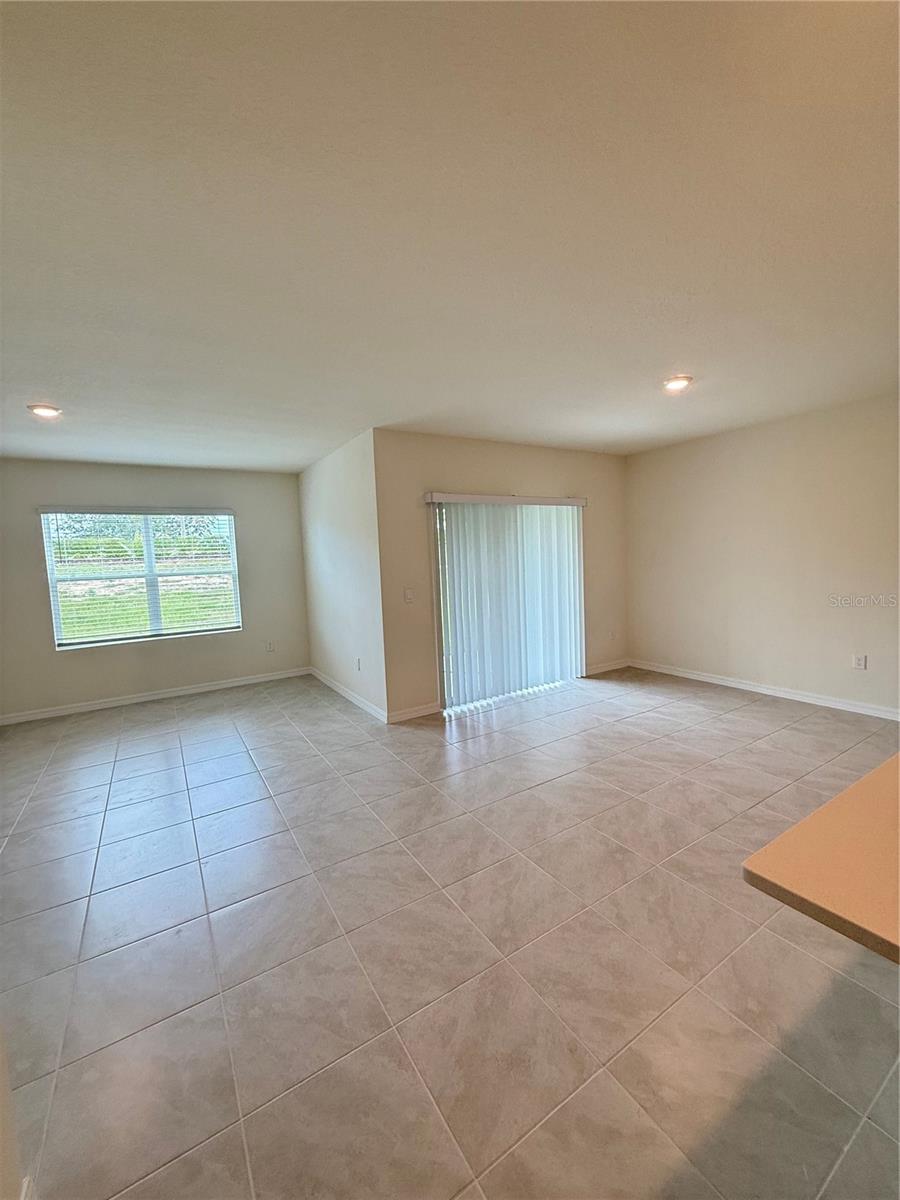 Image 3 of 18 For 216 Taylor Groves Street