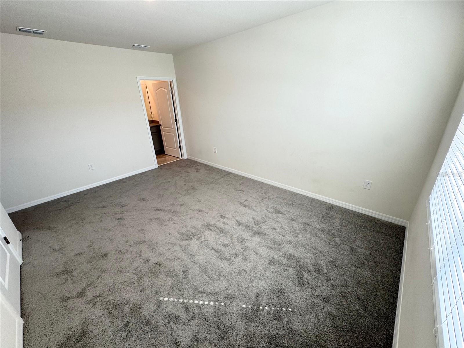 Image 12 of 28 For 2353 Penguin Boulevard