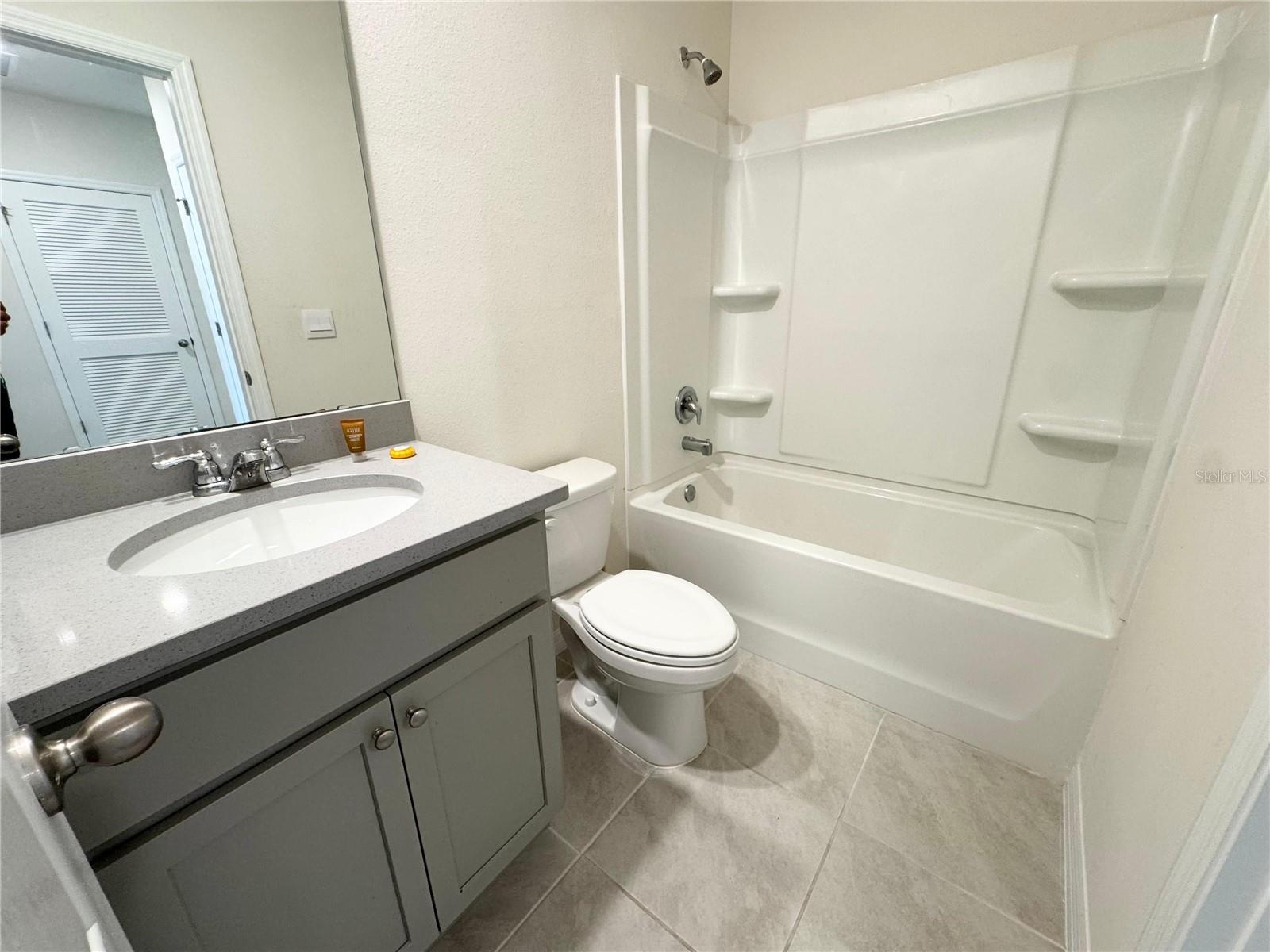 Image 18 of 28 For 2353 Penguin Boulevard