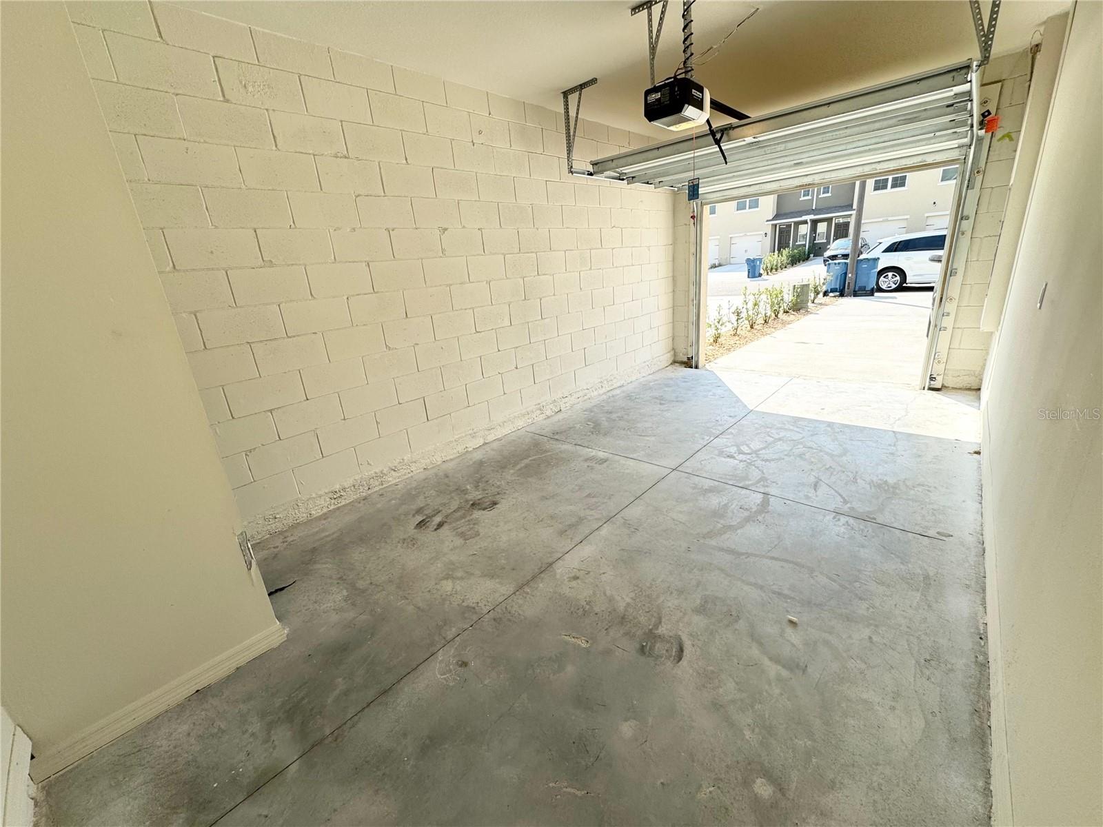 Image 27 of 28 For 2353 Penguin Boulevard