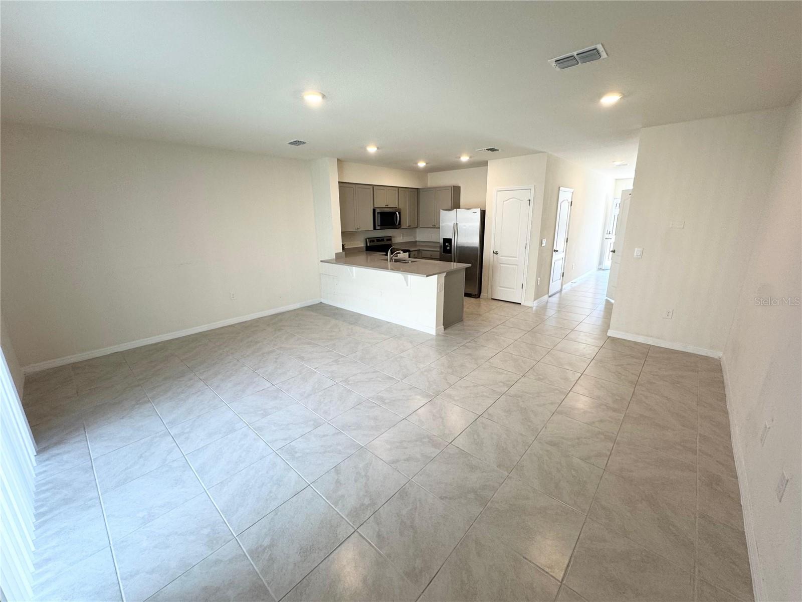 Image 5 of 28 For 2353 Penguin Boulevard