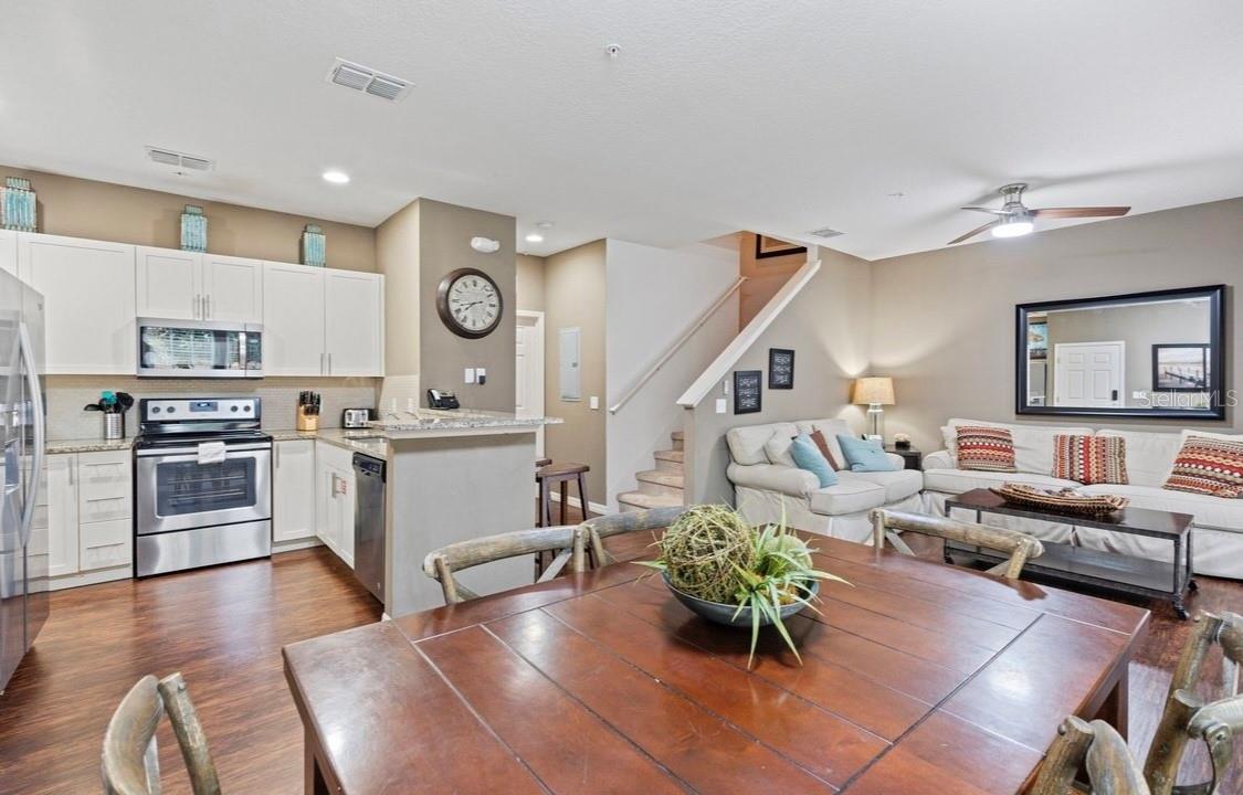 Image 11 of 53 For 3200 Guana Way