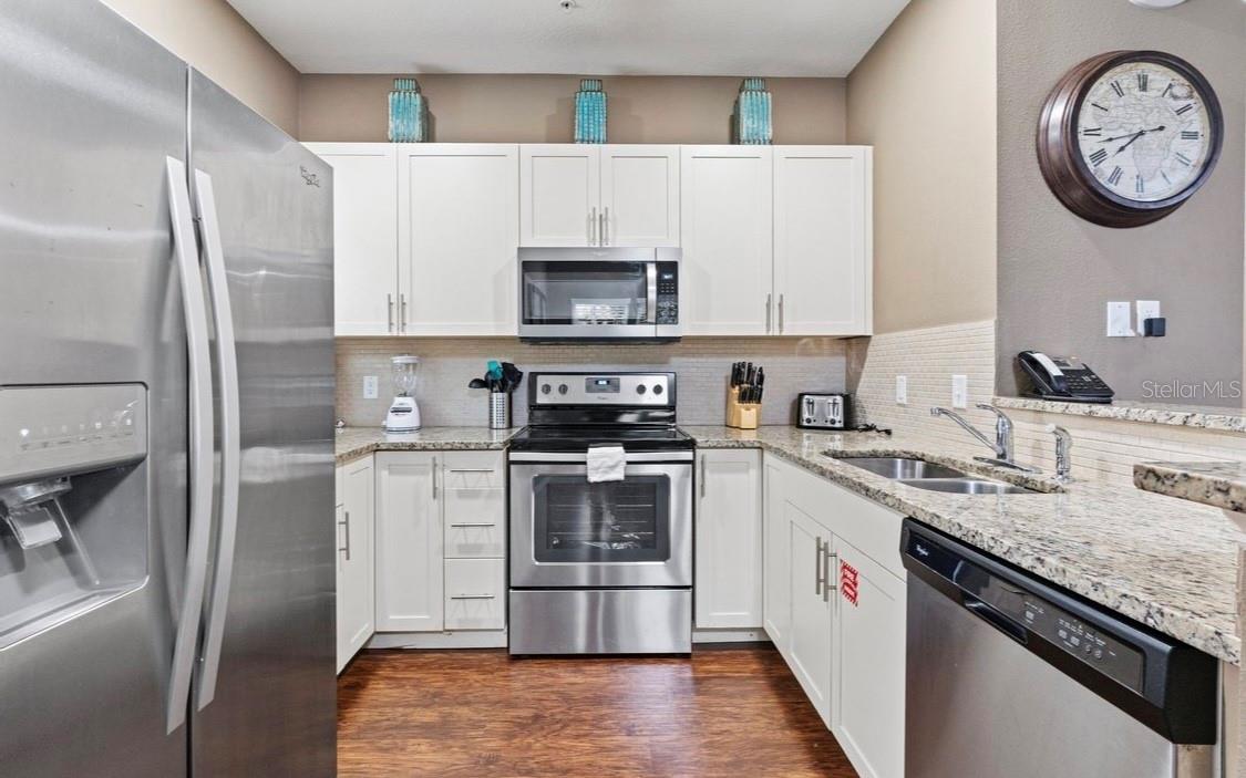 Image 12 of 53 For 3200 Guana Way