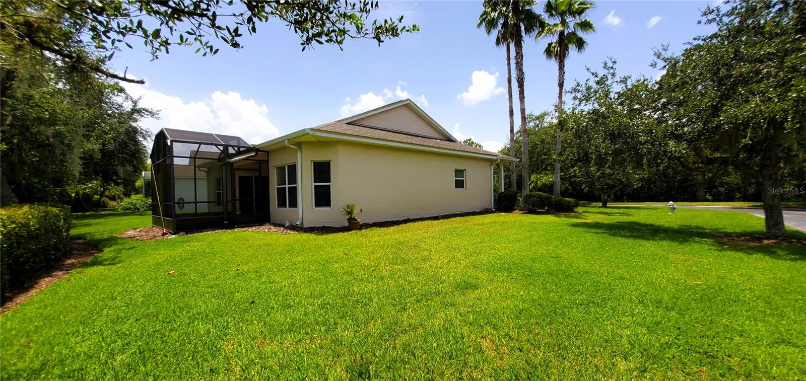 Image 12 of 66 For 461 Balboa Drive