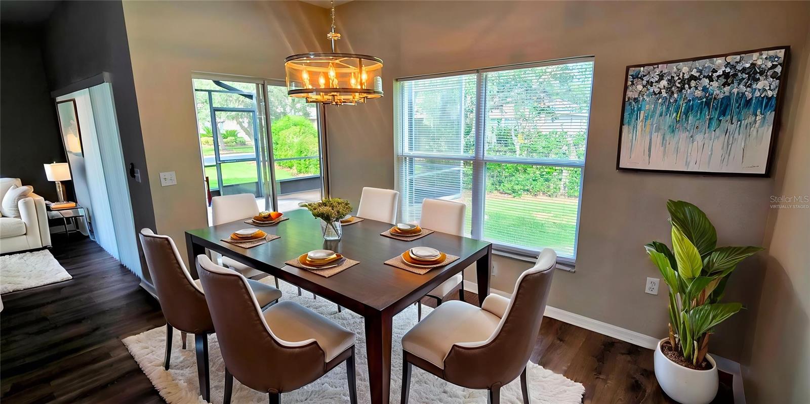 Image 21 of 66 For 461 Balboa Drive