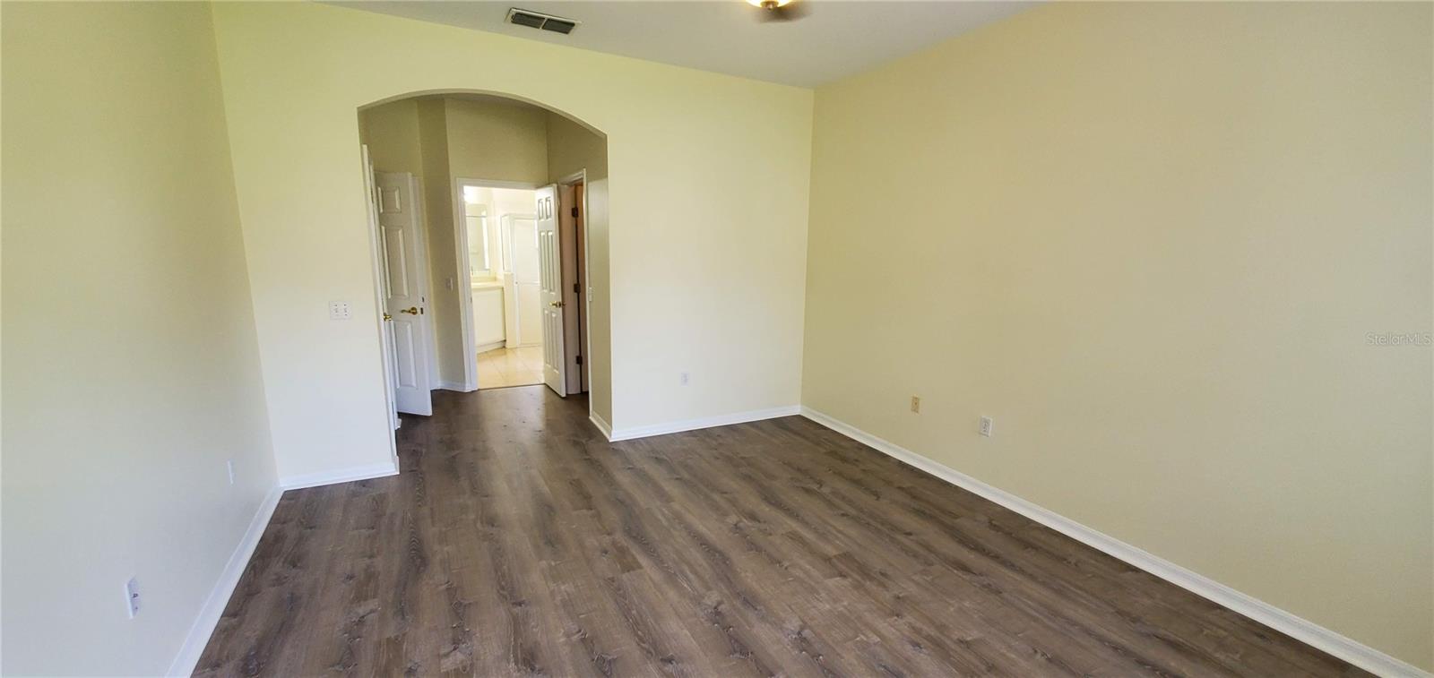 Image 35 of 66 For 461 Balboa Drive