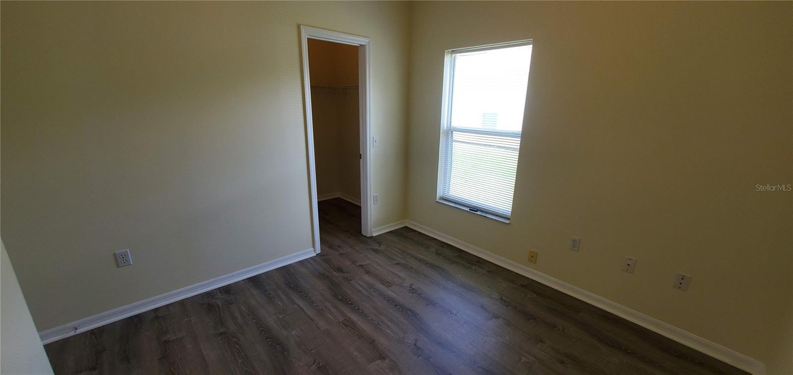 Image 40 of 66 For 461 Balboa Drive