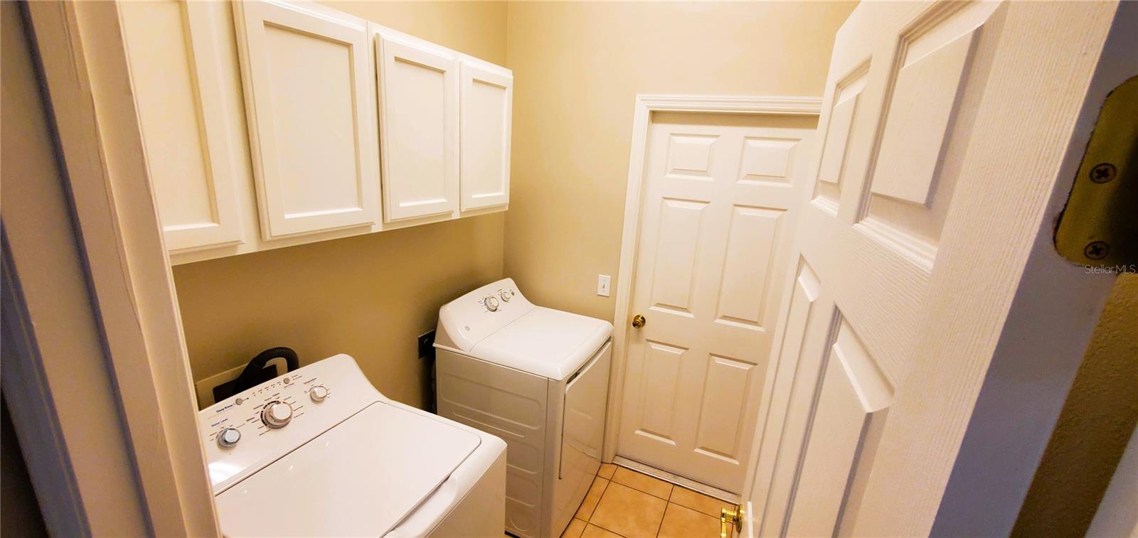 Image 45 of 66 For 461 Balboa Drive