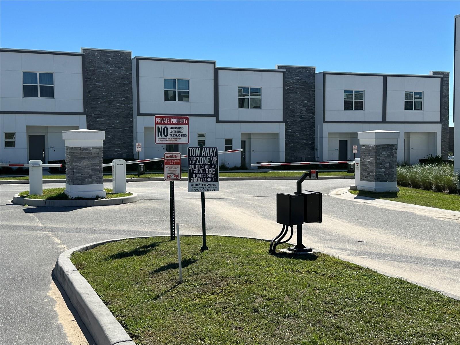 Image 7 of 35 For 612 Trikomo Drive