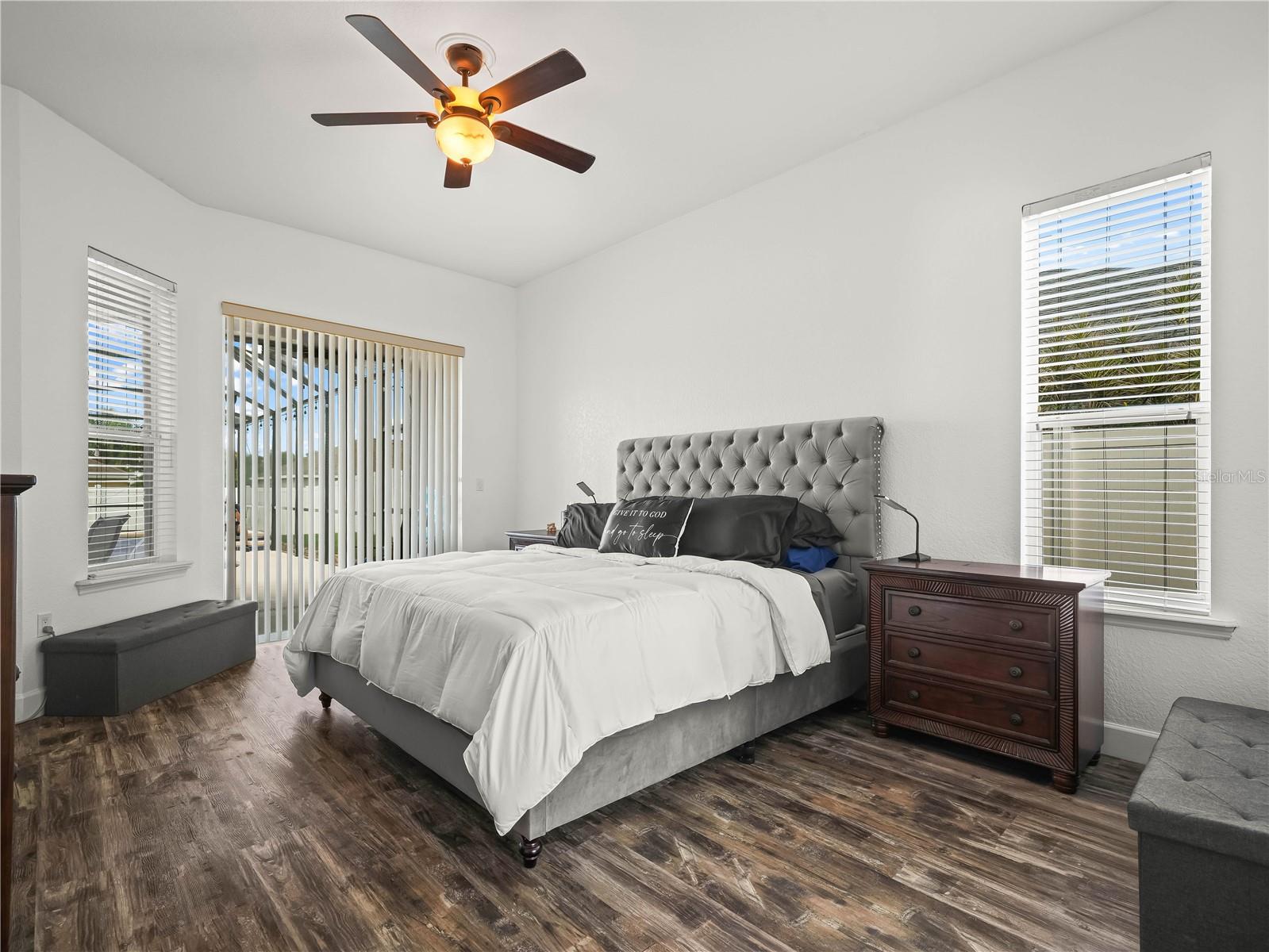 Image 20 of 56 For 319 Terranova Boulevard