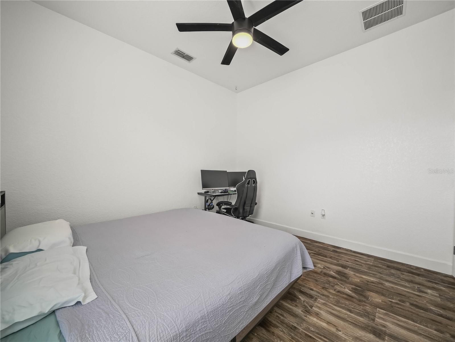 Image 35 of 56 For 319 Terranova Boulevard