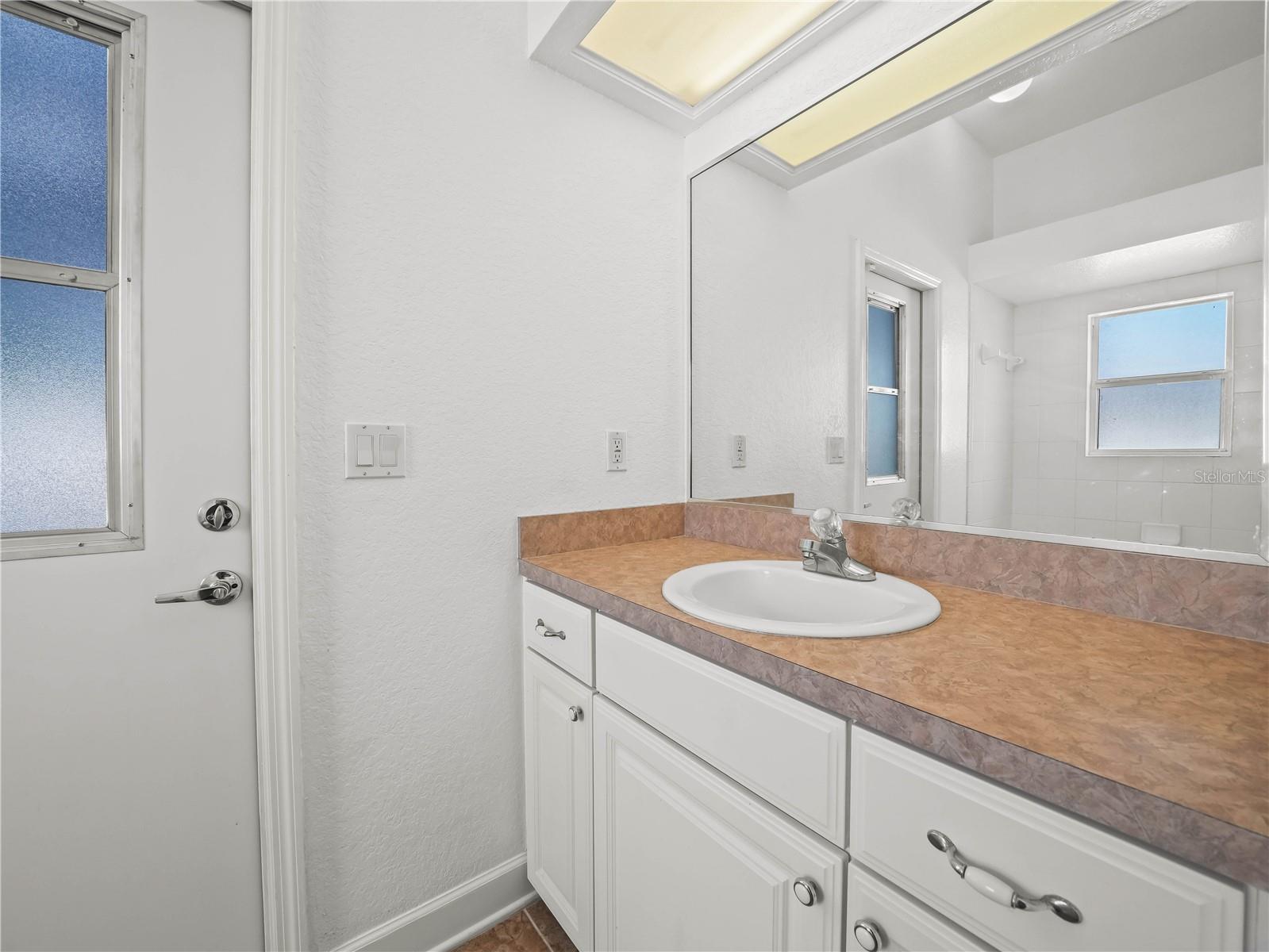 Image 40 of 56 For 319 Terranova Boulevard