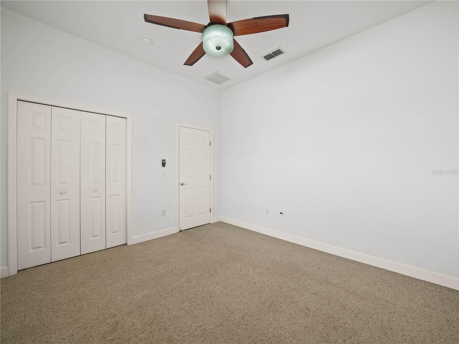 Image 42 of 56 For 319 Terranova Boulevard