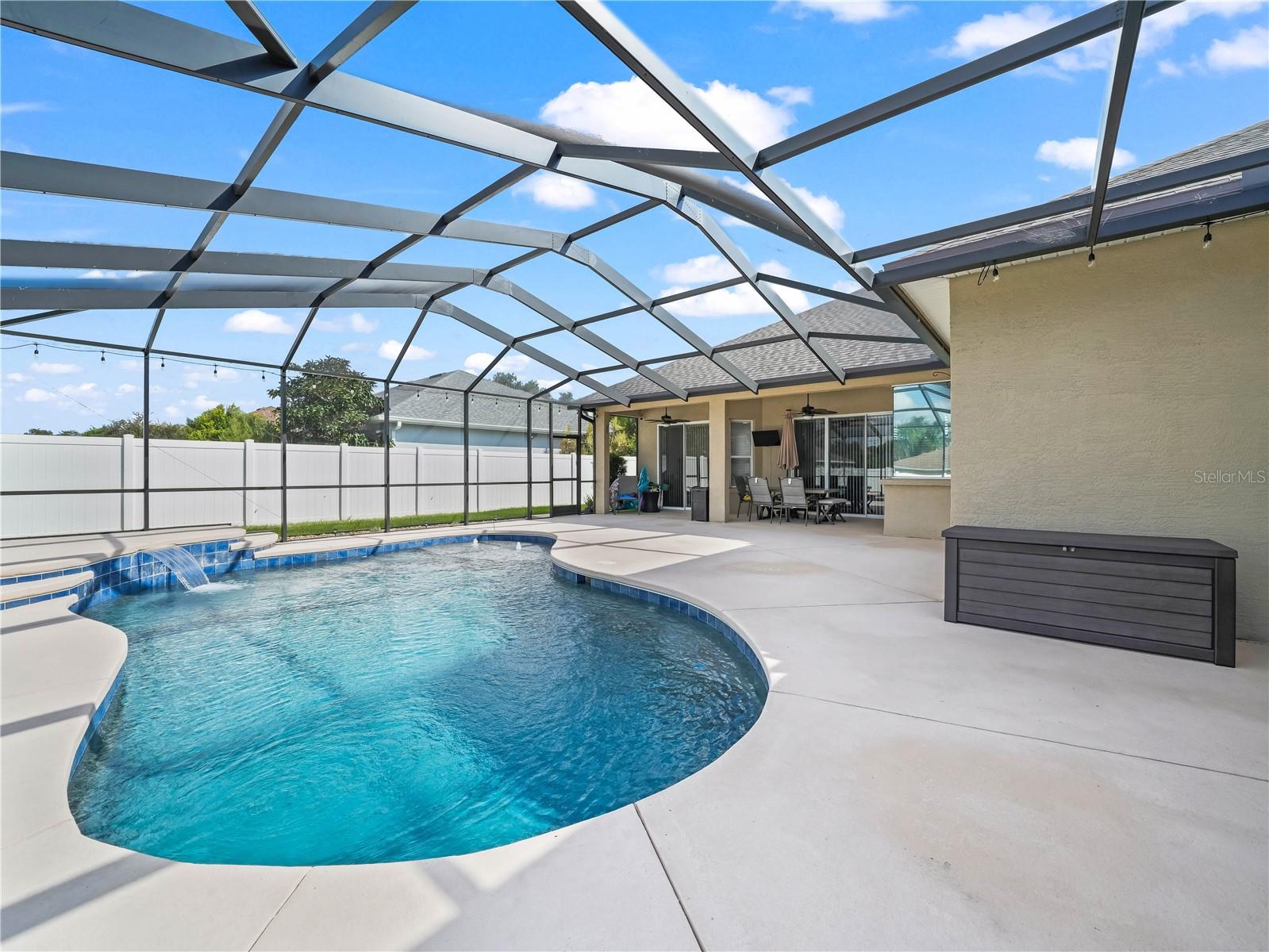 Image 46 of 56 For 319 Terranova Boulevard