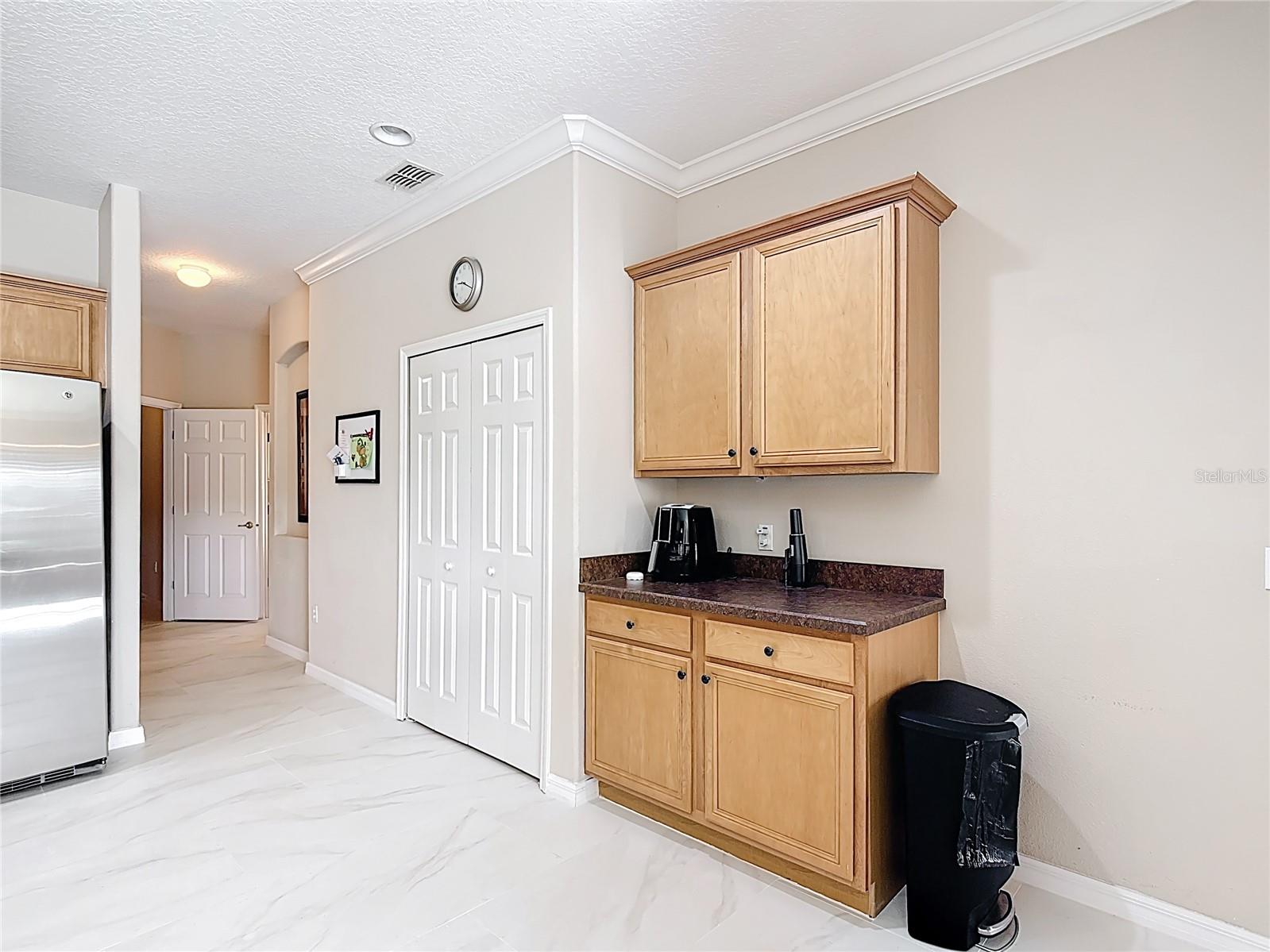 Image 28 of 75 For 3549 Somerset Circle