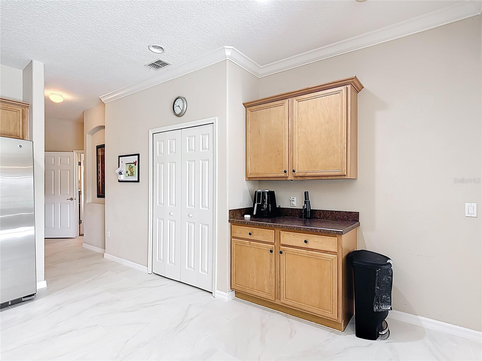 Image 29 of 75 For 3549 Somerset Circle