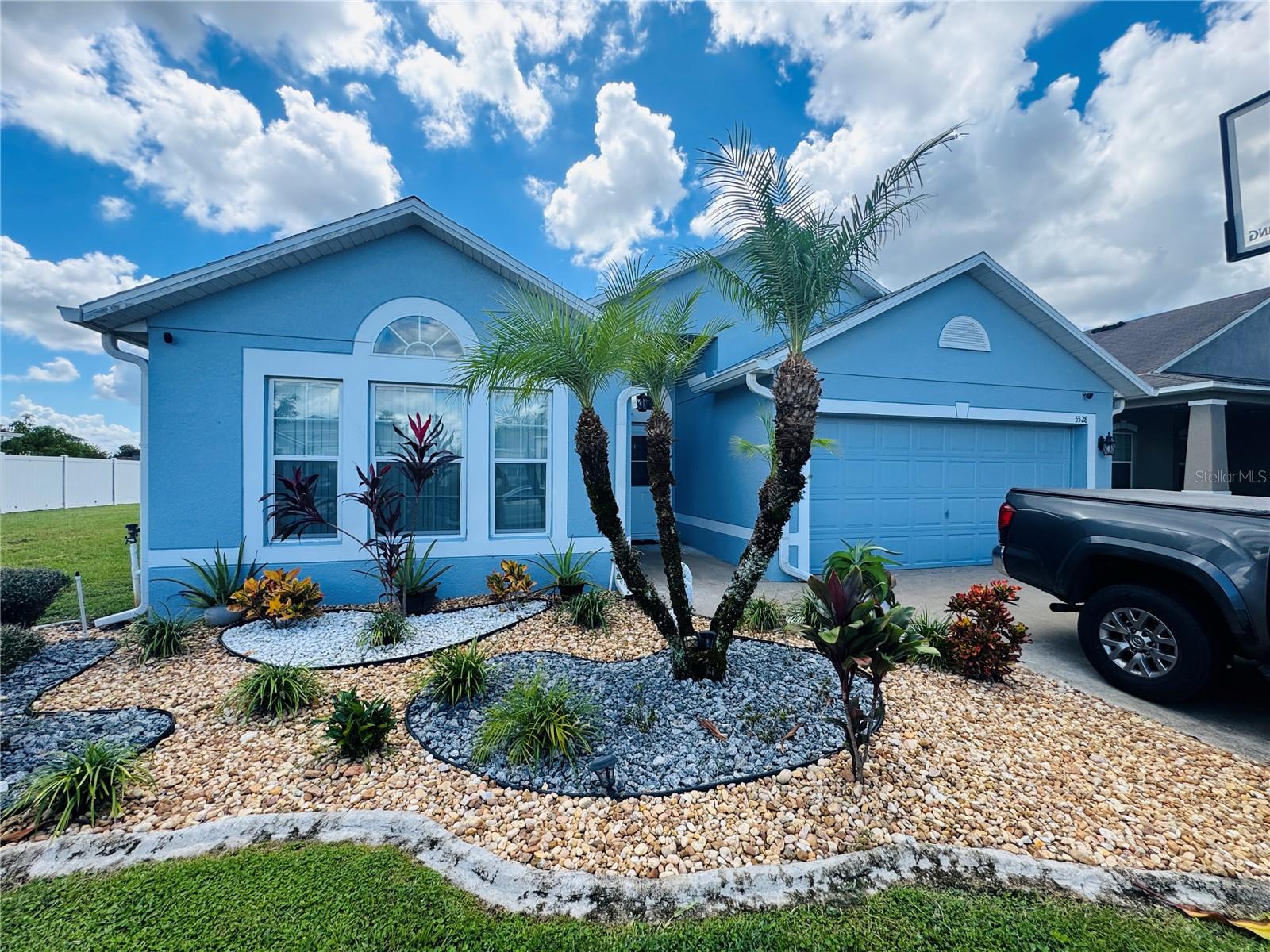 Details for 5528 Sycamore Canyon Drive, KISSIMMEE, FL 34758