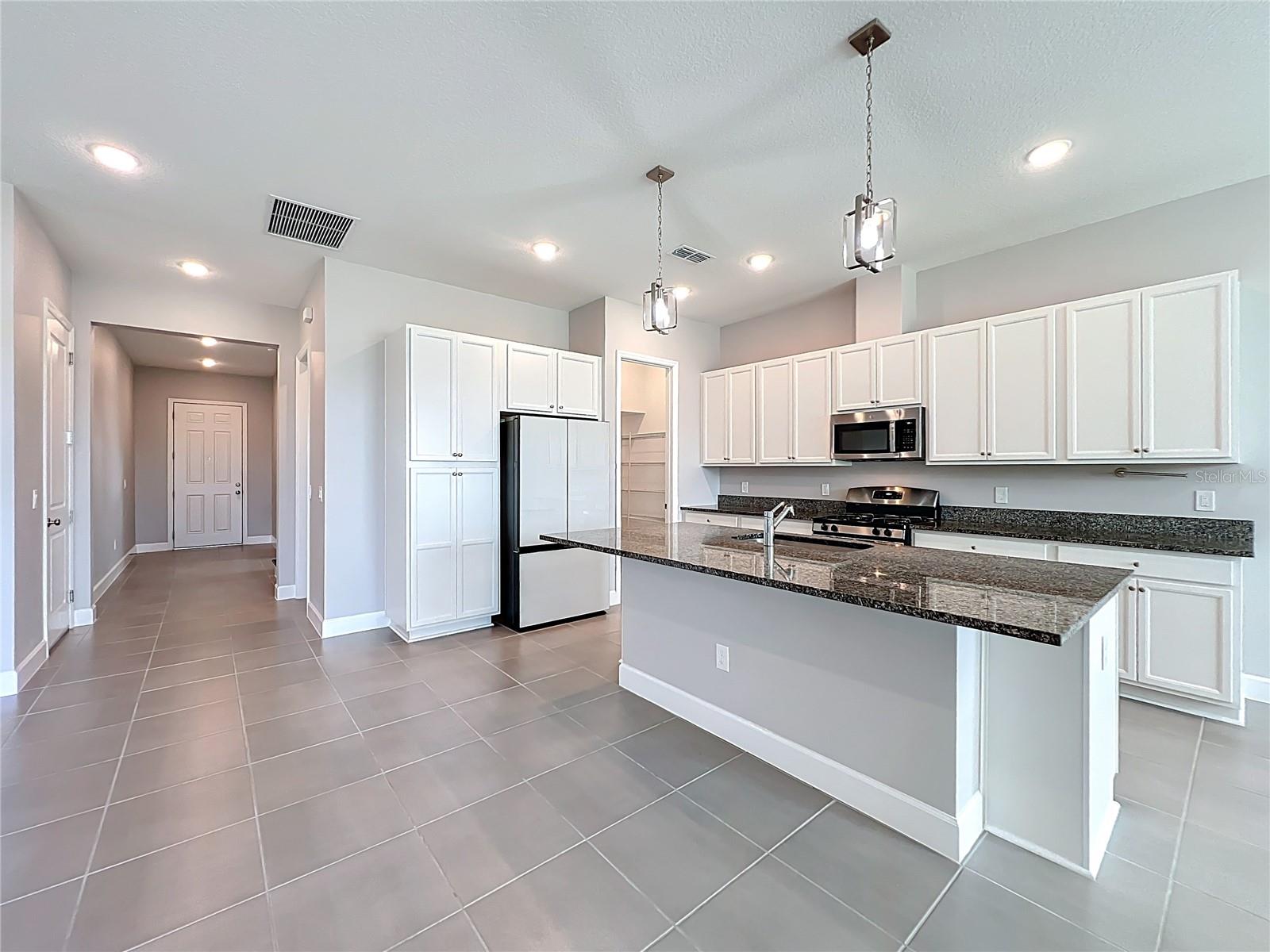 Image 13 of 50 For 15536 Gentle Rain Drive