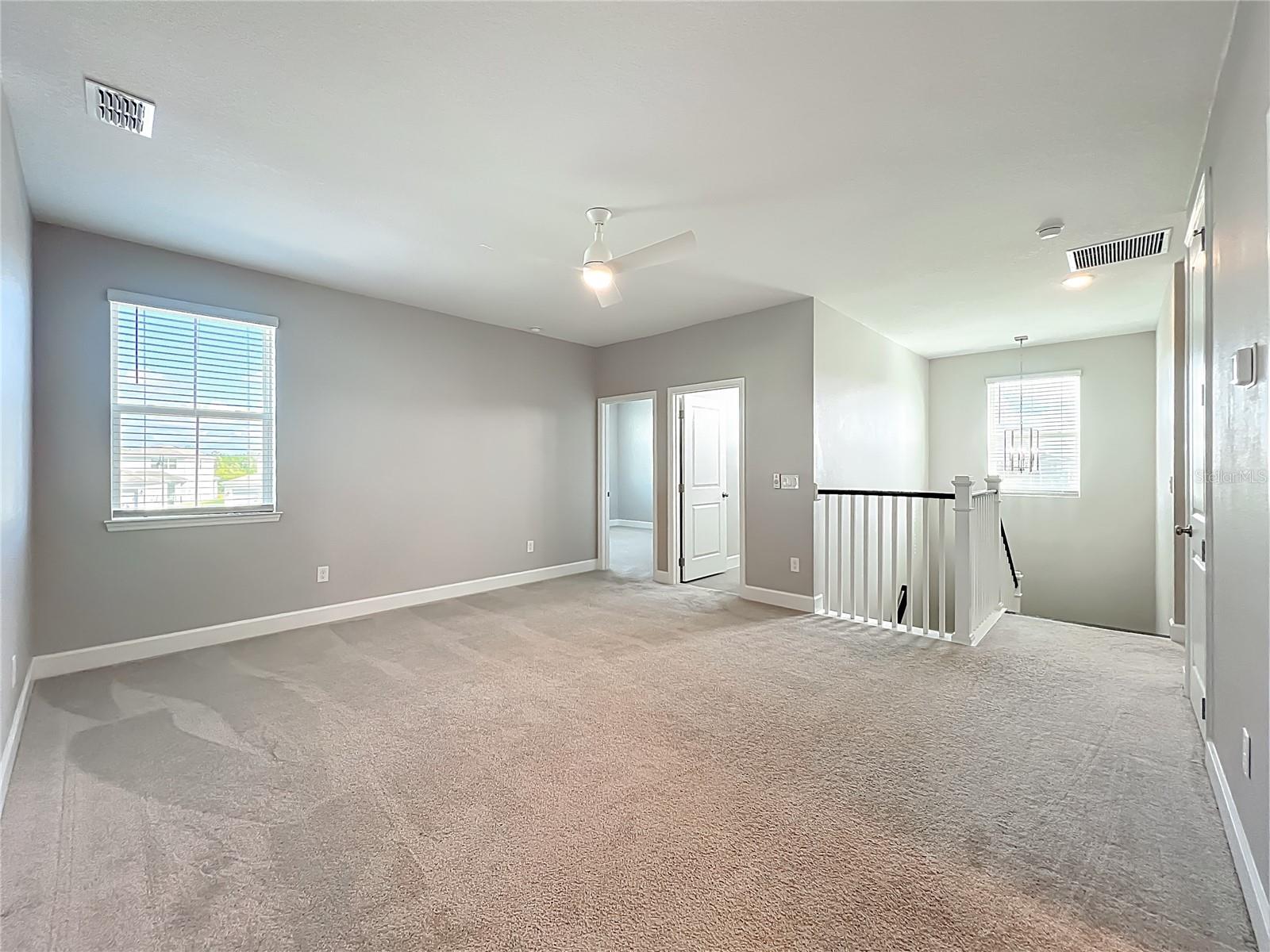 Image 28 of 50 For 15536 Gentle Rain Drive