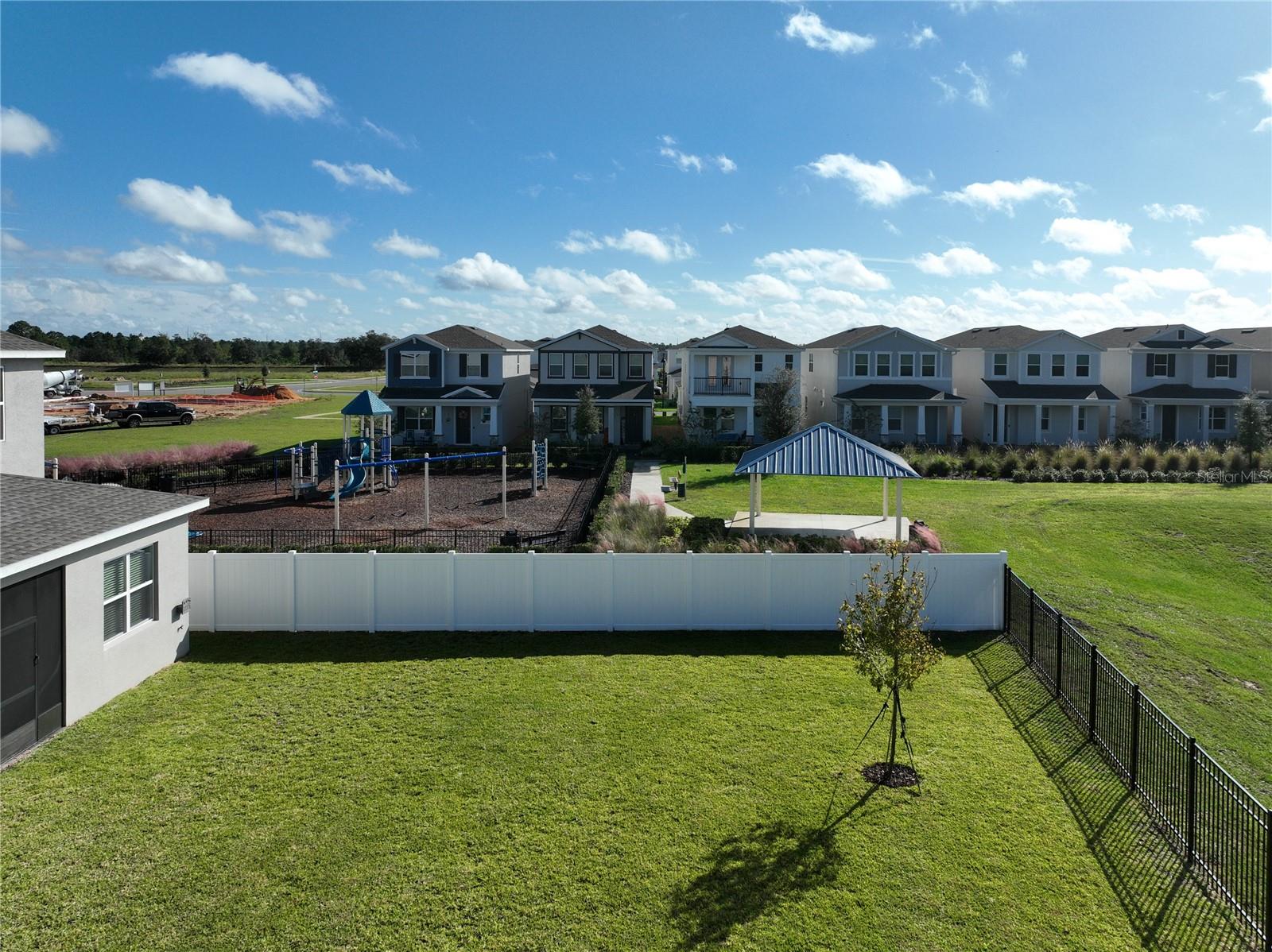 Image 45 of 50 For 15536 Gentle Rain Drive