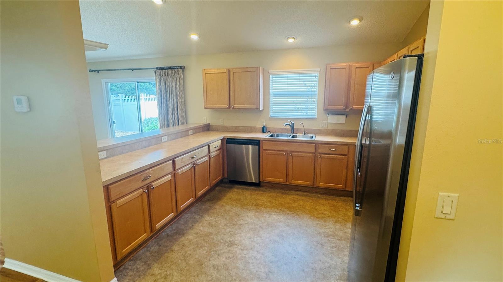 Image 16 of 28 For 430 Calvert Terrace