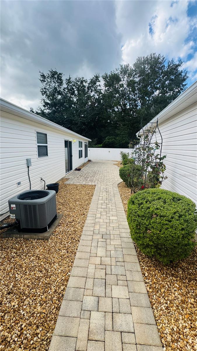 Image 5 of 28 For 430 Calvert Terrace