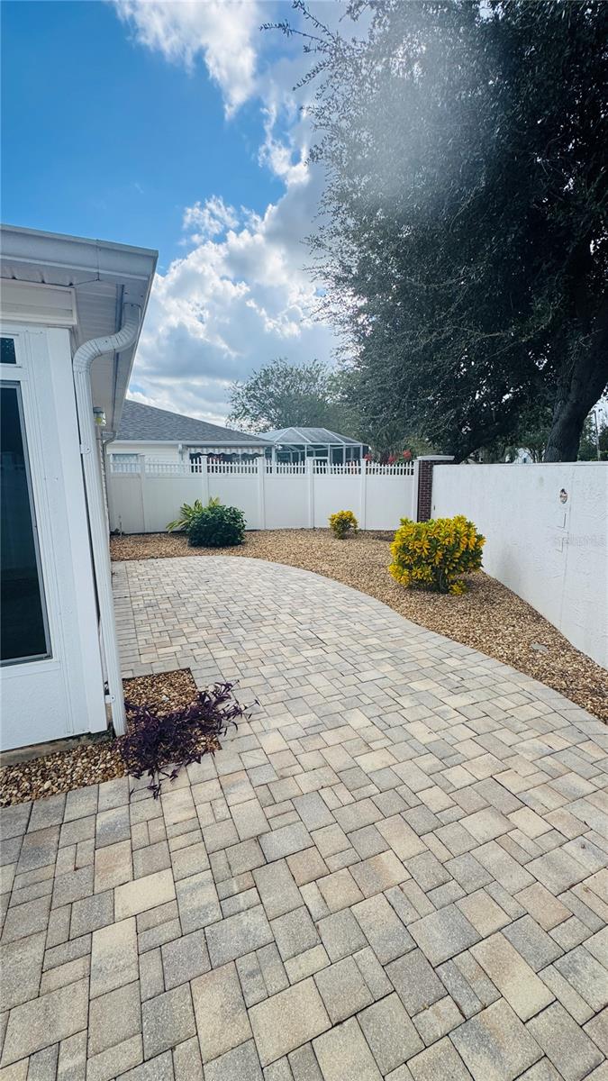 Image 7 of 28 For 430 Calvert Terrace