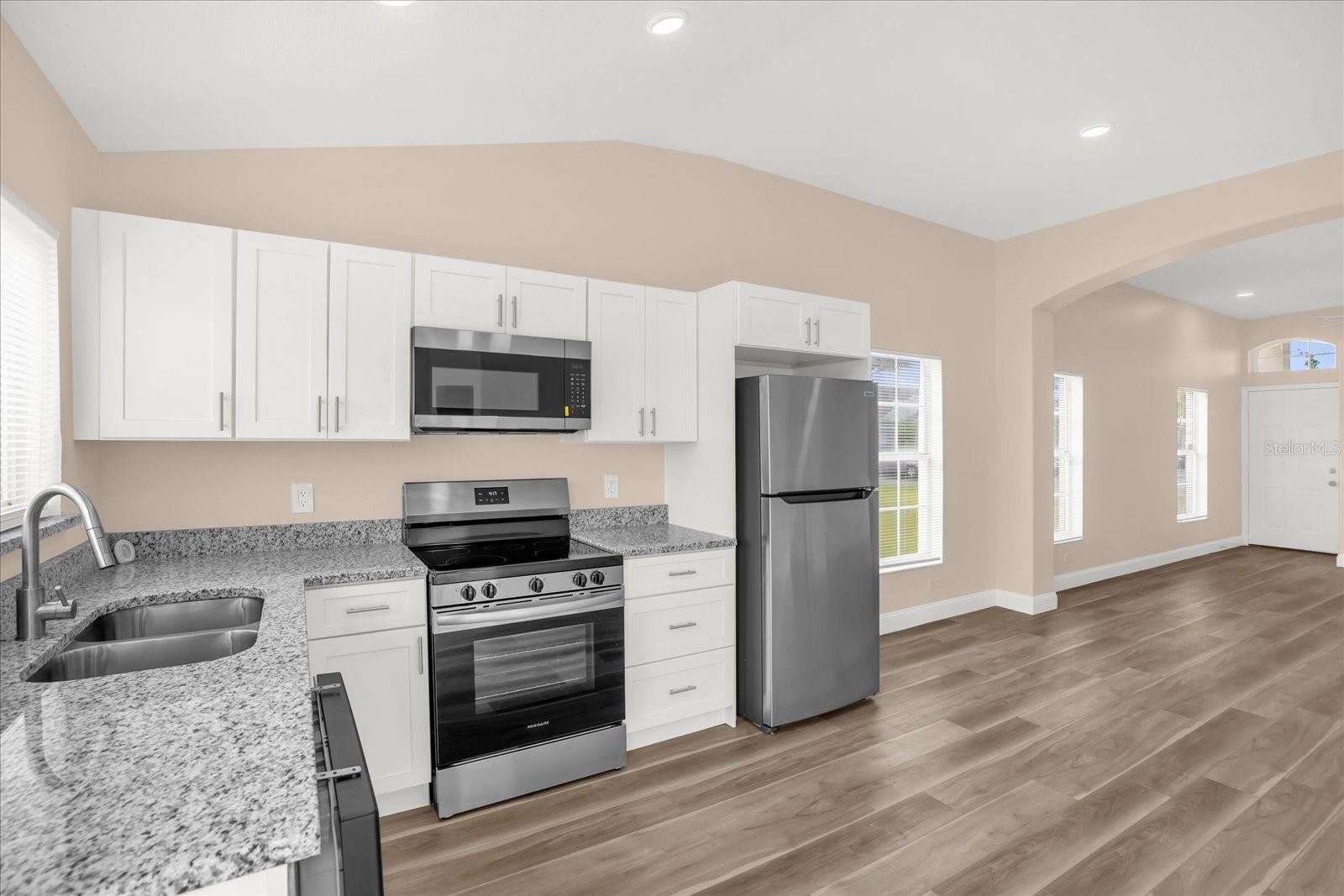 Image 8 of 24 For 14012 Boca Key Drive