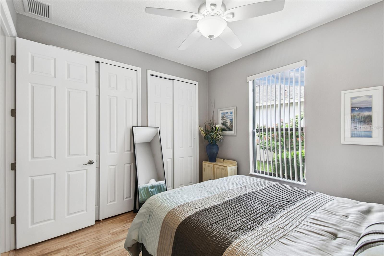 Image 23 of 49 For 487 Monterey Street