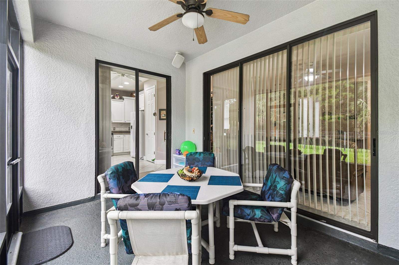 Image 30 of 49 For 487 Monterey Street