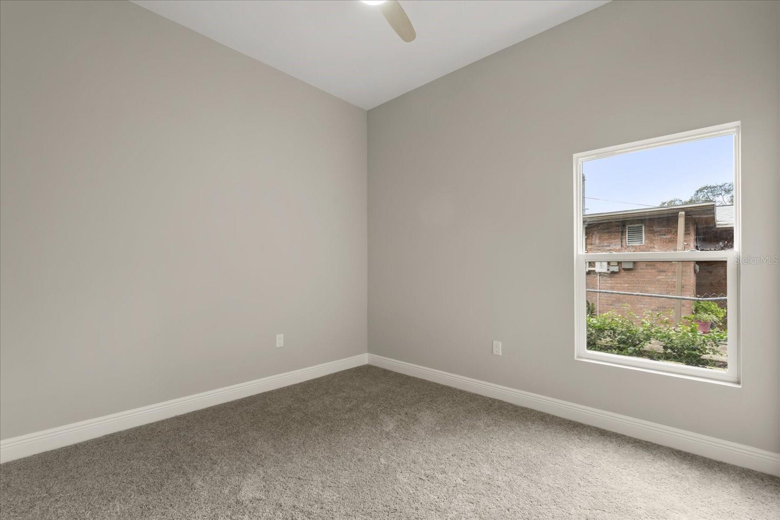 Image 22 of 26 For 545 Orange Street