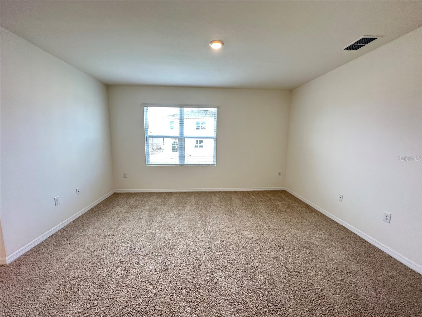 Image 10 of 31 For 455 Boardwalk Avenue