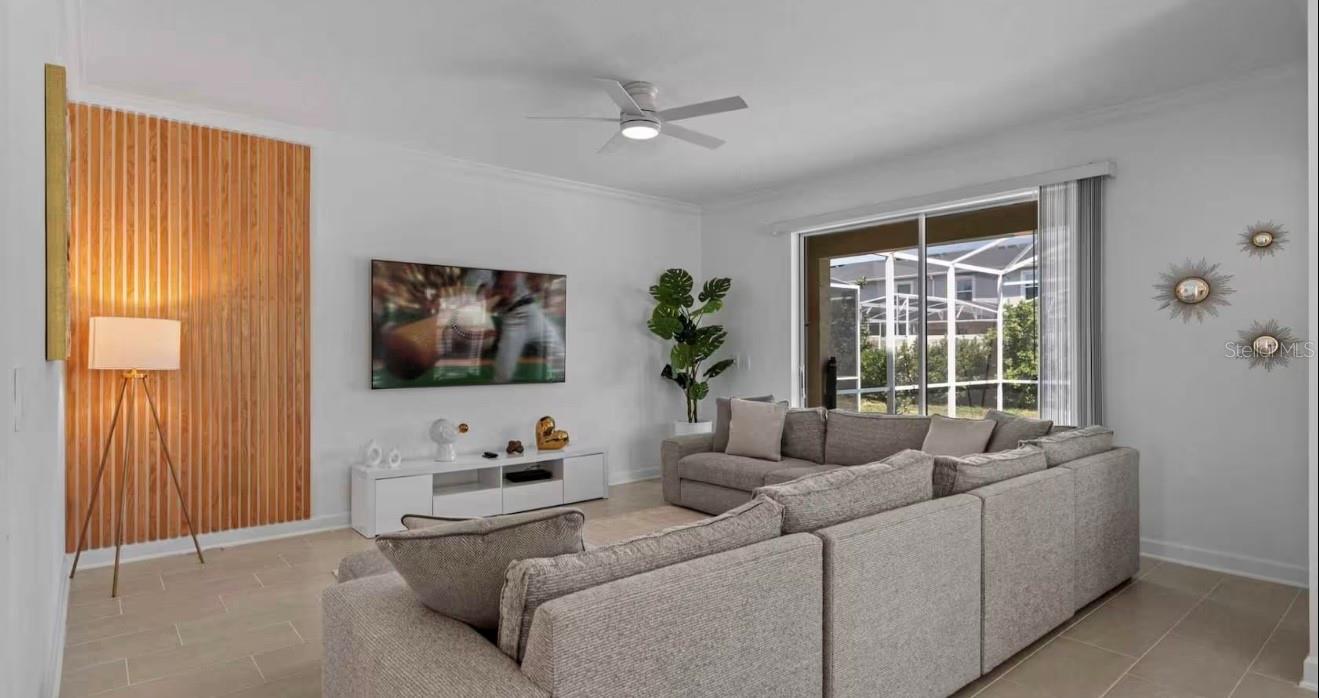 Image 11 of 69 For 8907 Play Through Drive