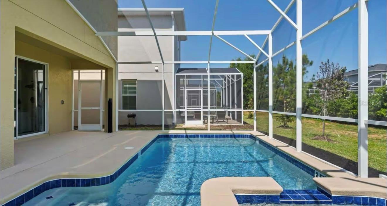 Image 41 of 69 For 8907 Play Through Drive