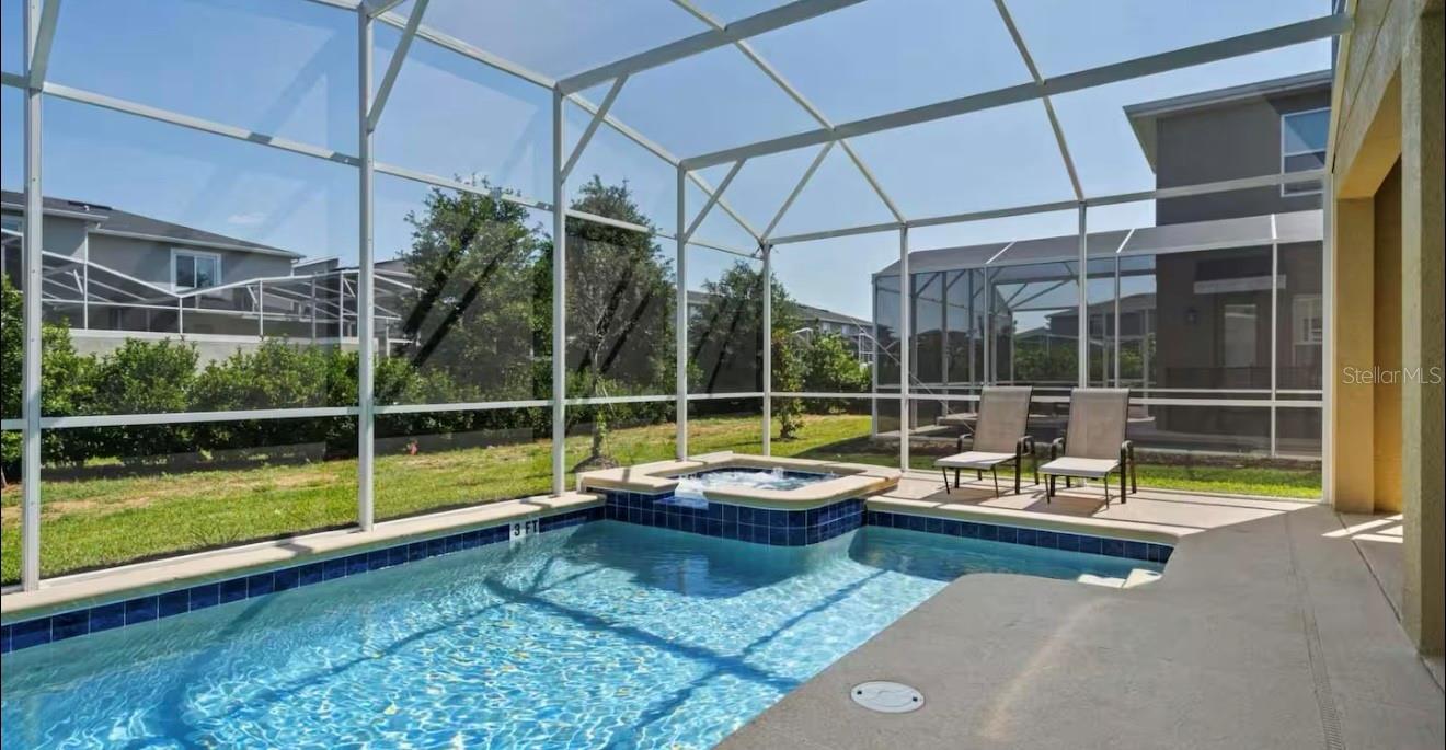 Image 44 of 69 For 8907 Play Through Drive