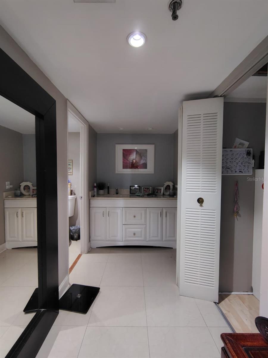 Image 16 of 17 For 661 195th Street 402