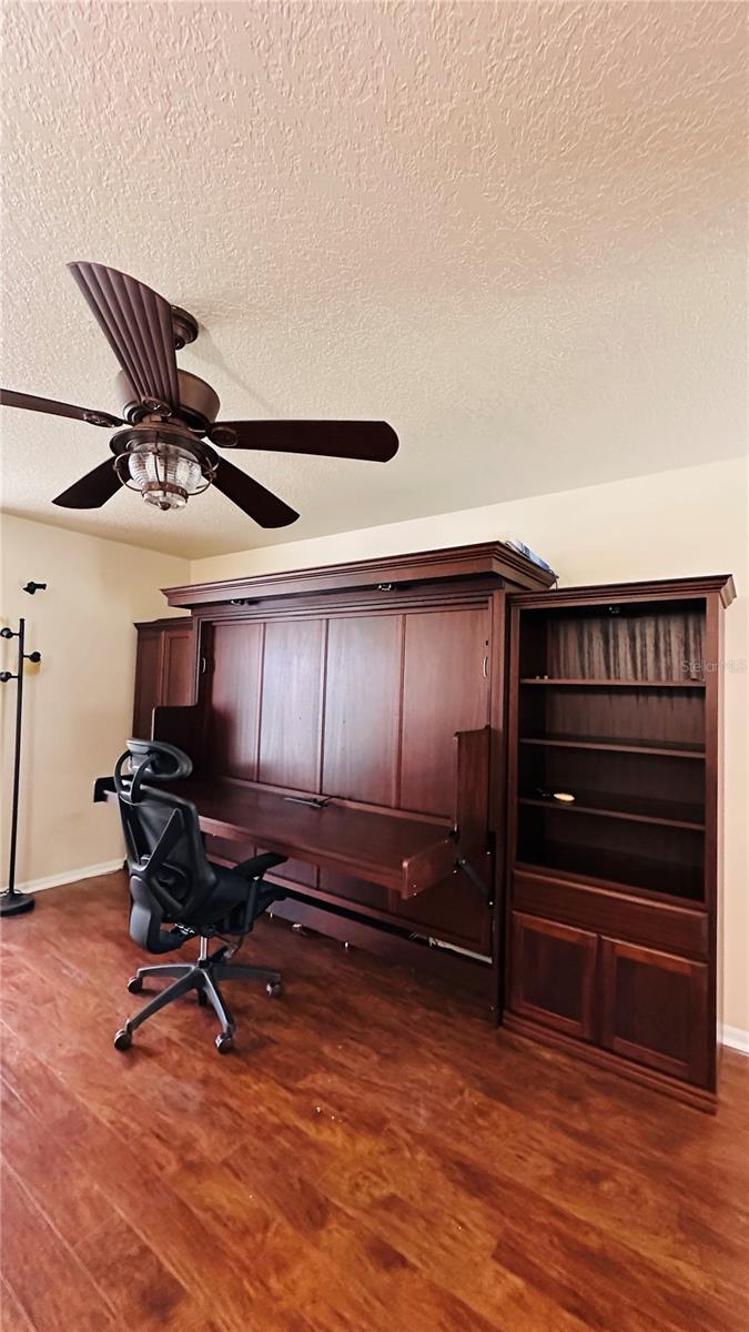 Image 8 of 9 For 623 Mulberry Avenue B