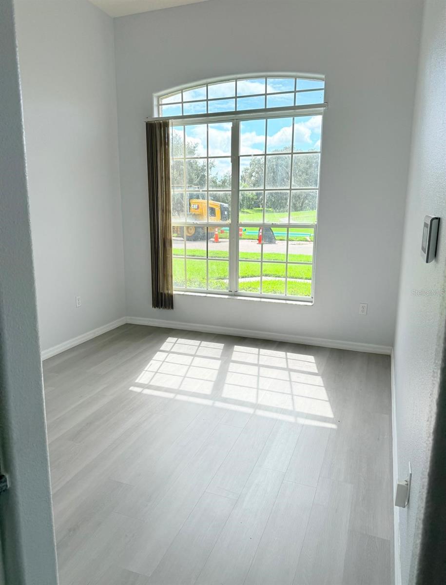 Image 10 of 25 For 1905 Fairway Loop