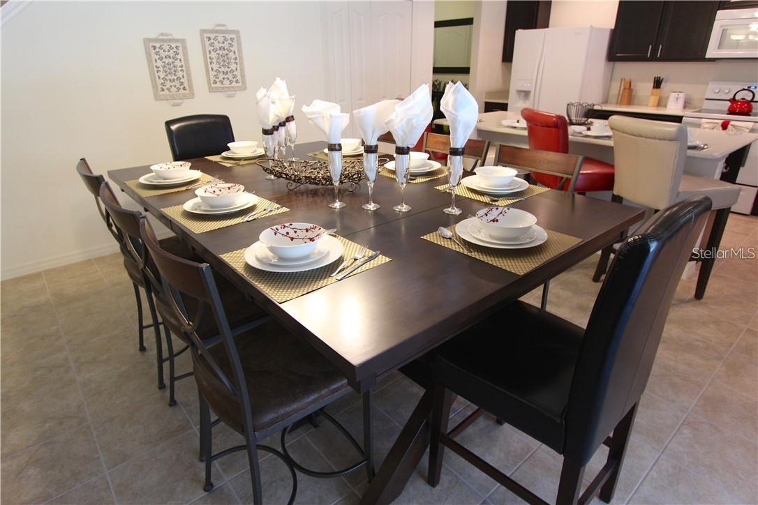 Image 6 of 29 For 957 Emerald Green