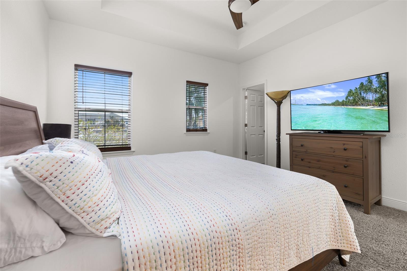 Image 32 of 90 For 9736 Amber Chestnut Way