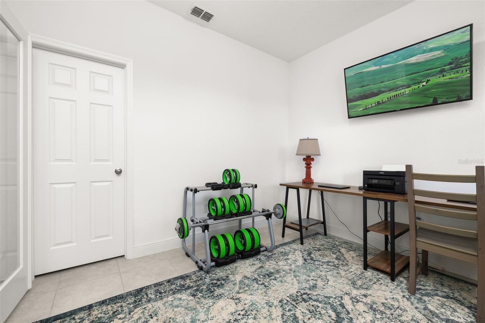 Image 9 of 90 For 9736 Amber Chestnut Way