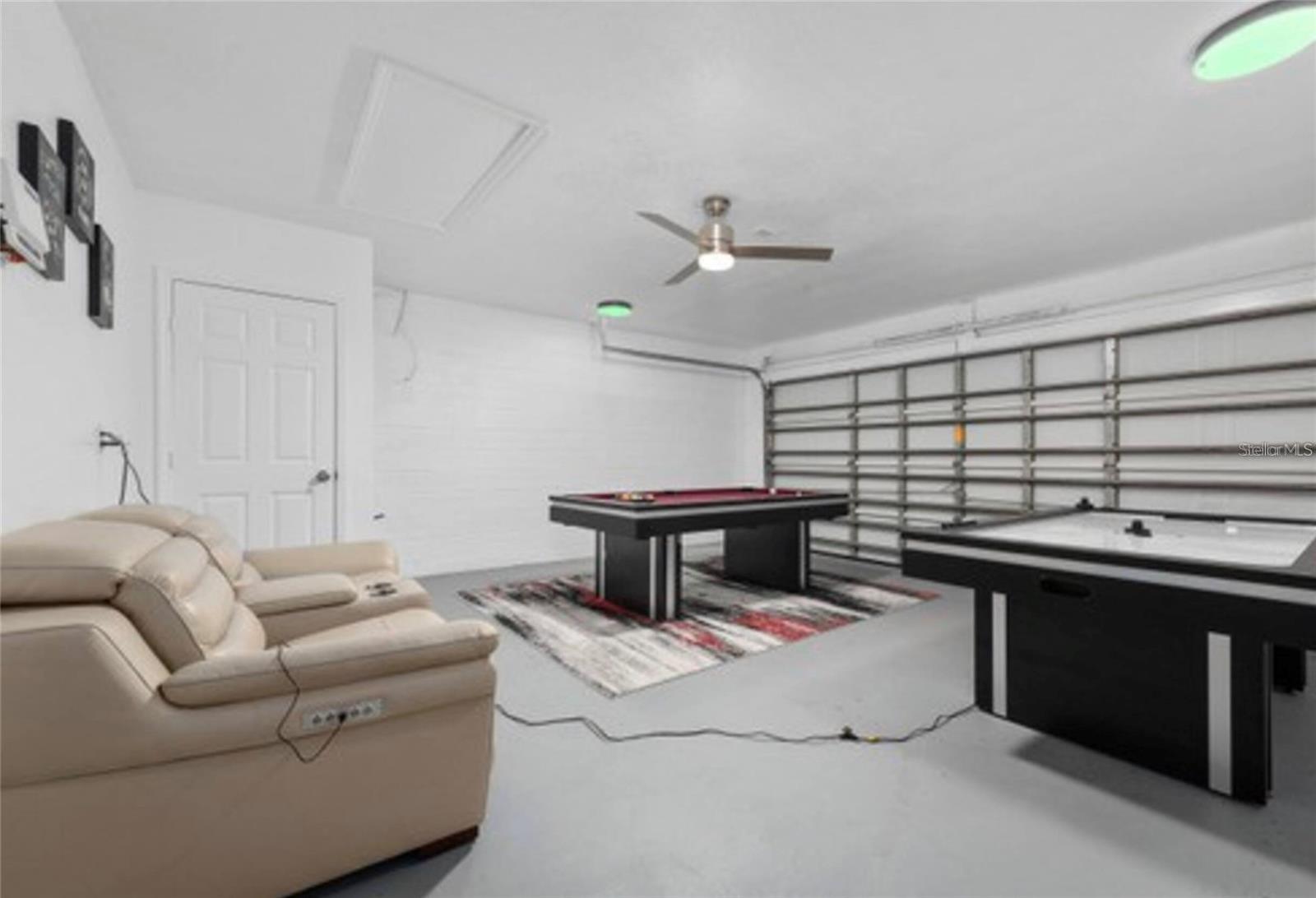 Image 7 of 23 For 437 Julliard Boulevard
