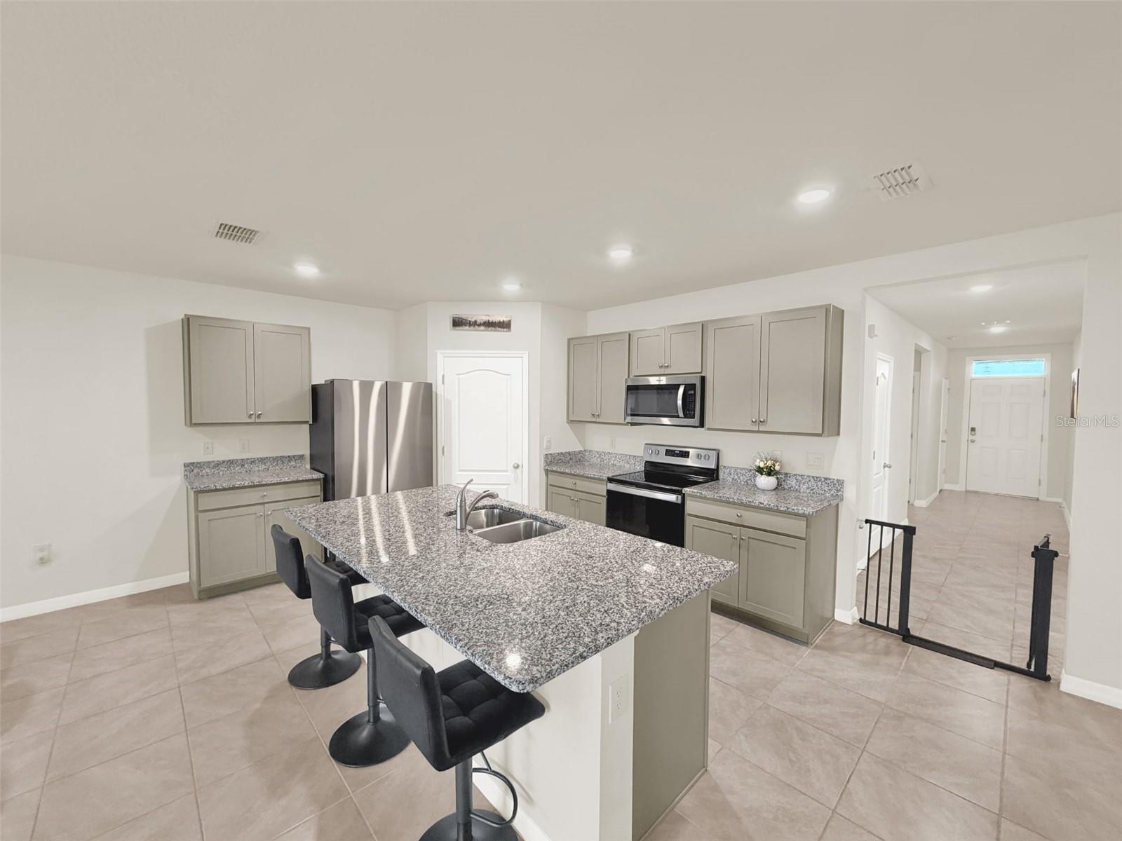 Image 12 of 37 For 5654 Winona Drive