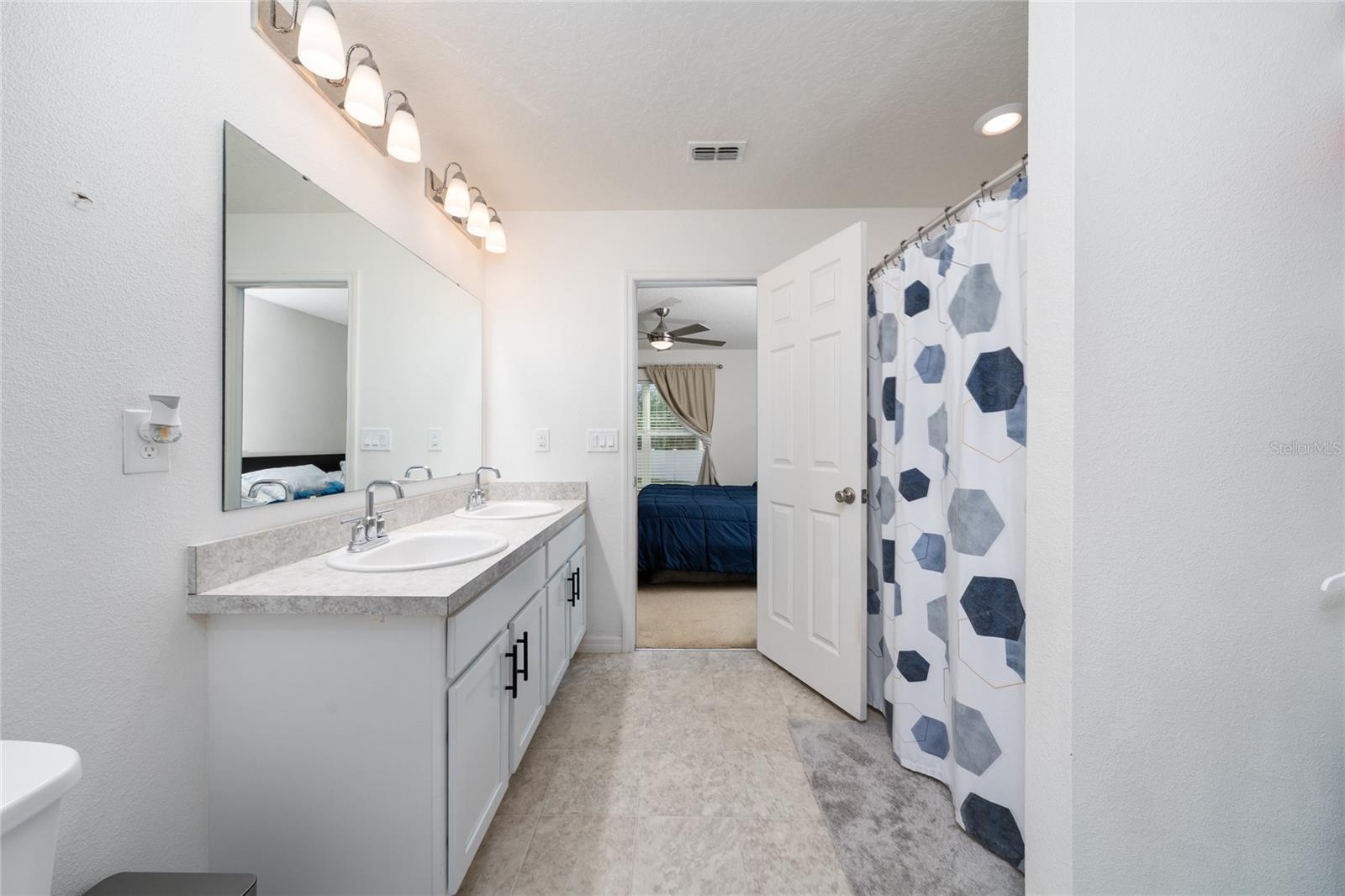 Image 16 of 34 For 3265 Eagle Hammock Circle