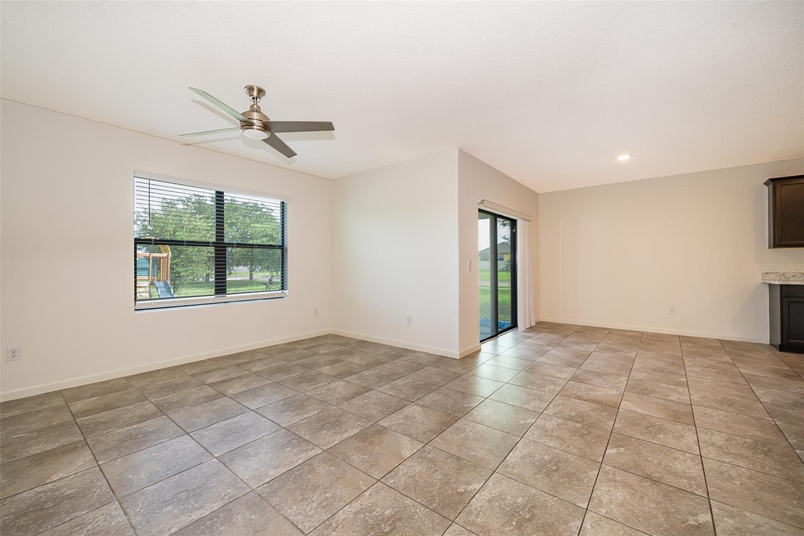 Image 11 of 29 For 3492 Indian River Parkway